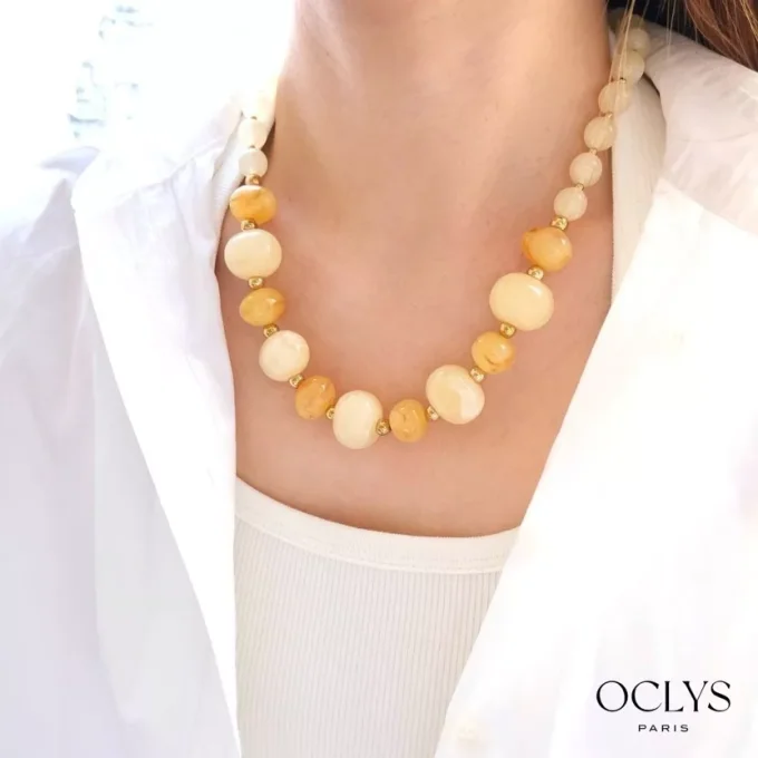 COLLIER