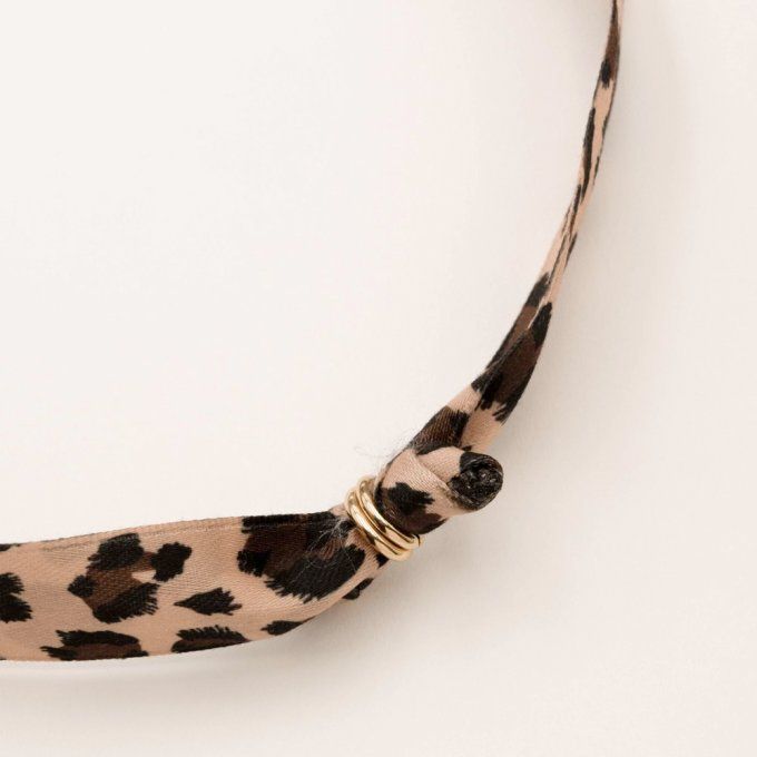 COLLIER