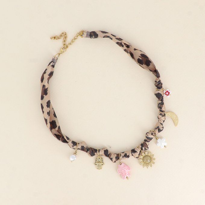 COLLIER