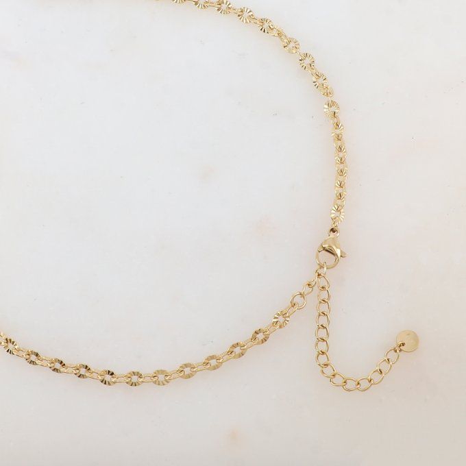 COLLIER