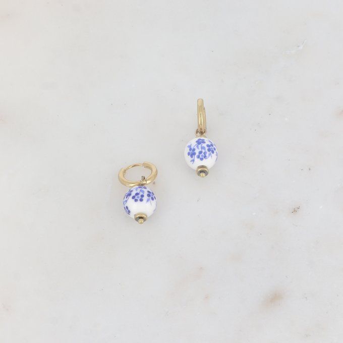 BOUCLES D'OREILLES