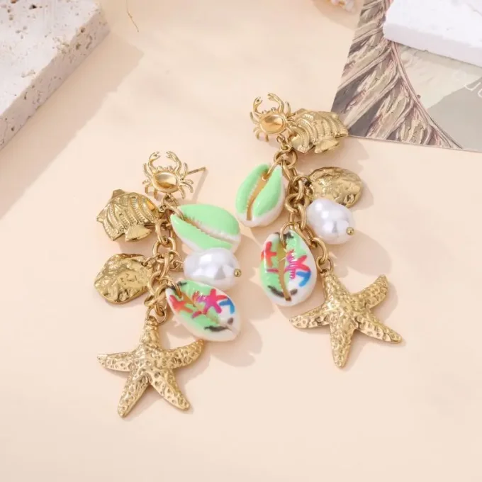 BOUCLES D'OREILLES