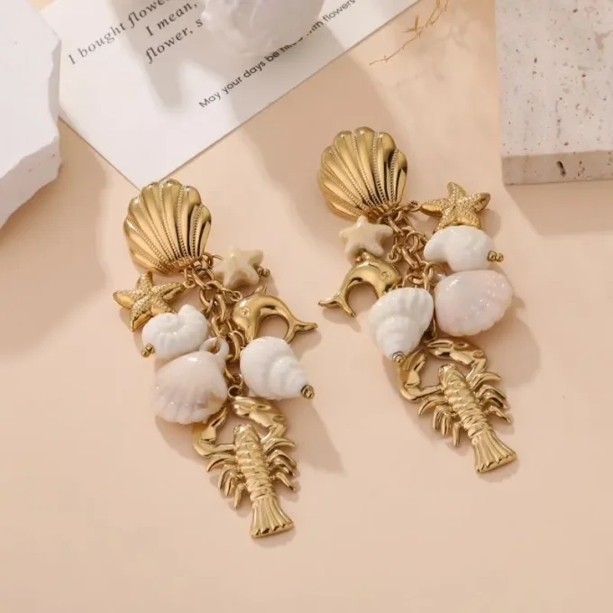 BOUCLES D'OREILLES