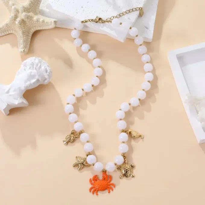 COLLIER