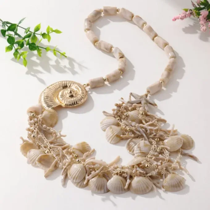 COLLIER