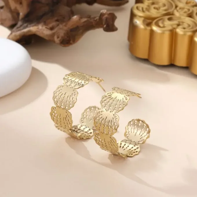 BOUCLES D'OREILLES