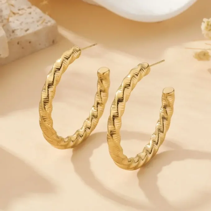BOUCLES D'OREILLES