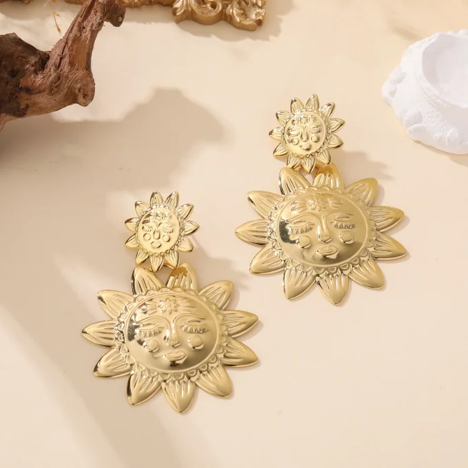 BOUCLES D'OREILLES