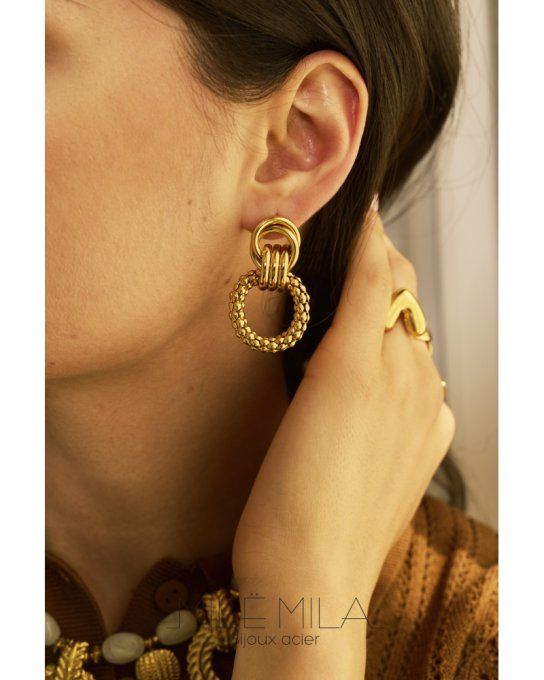 BOUCLES D'OREILLES