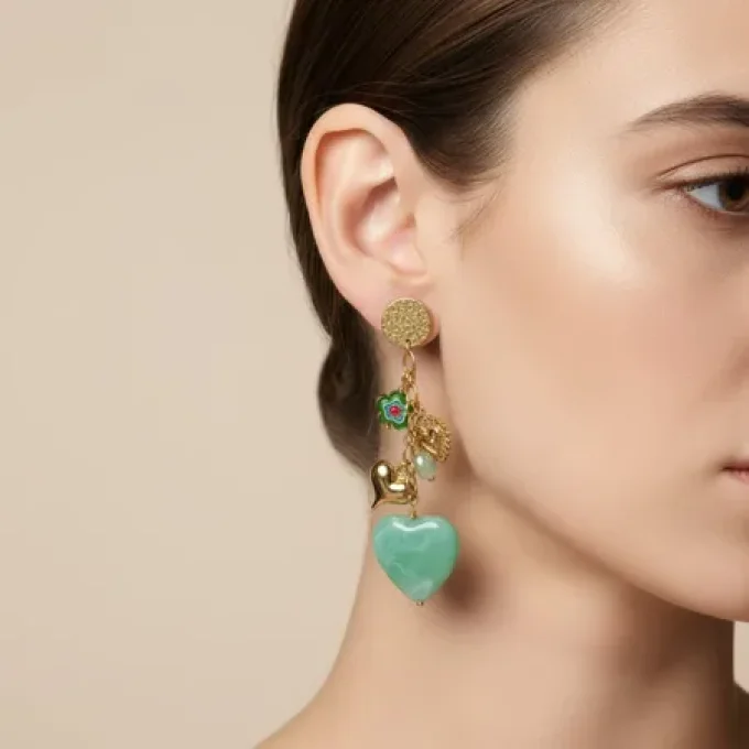 BOUCLES D'OREILLES