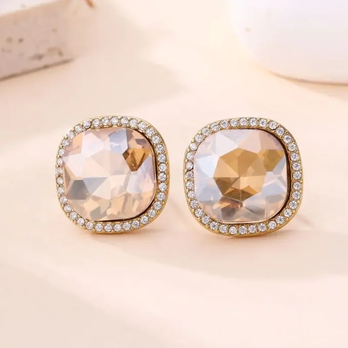 BOUCLES D'OREILLES