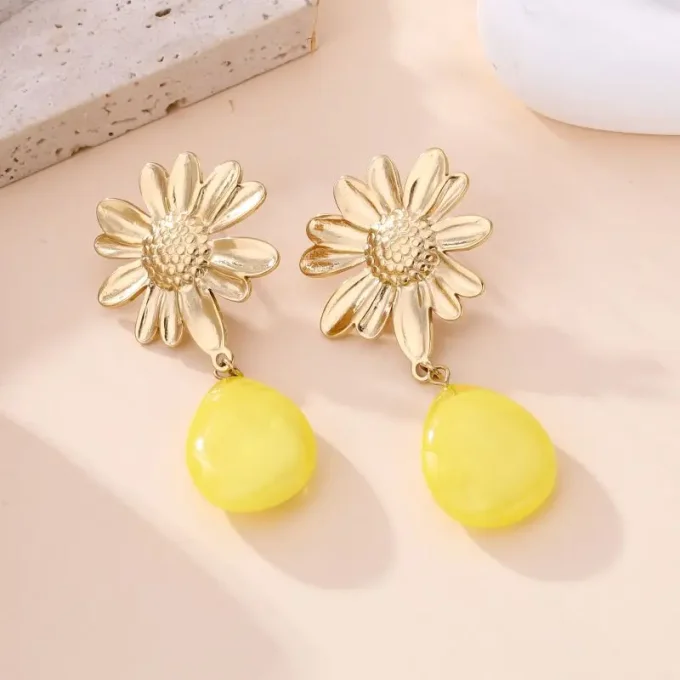 BOUCLES D'OREILLES