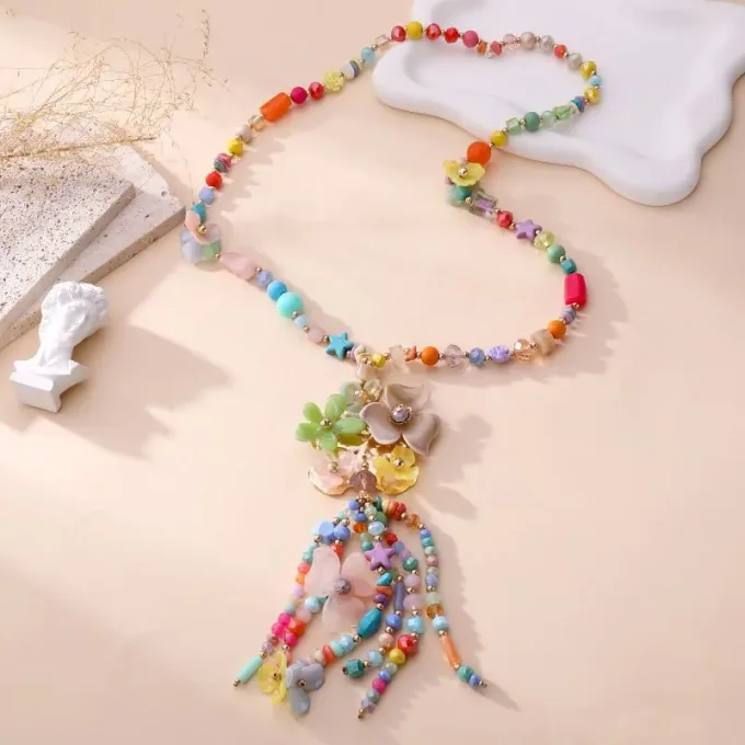 COLLIER