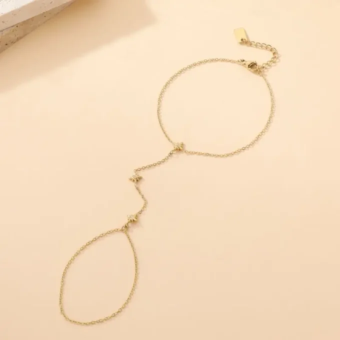 BRACELET