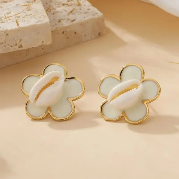 BOUCLES D'OREILLES