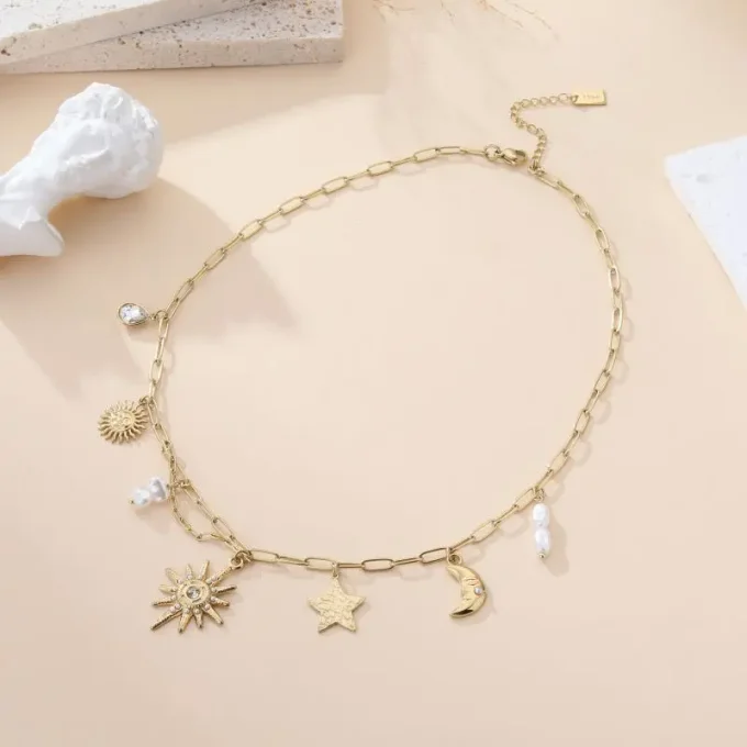 COLLIER
