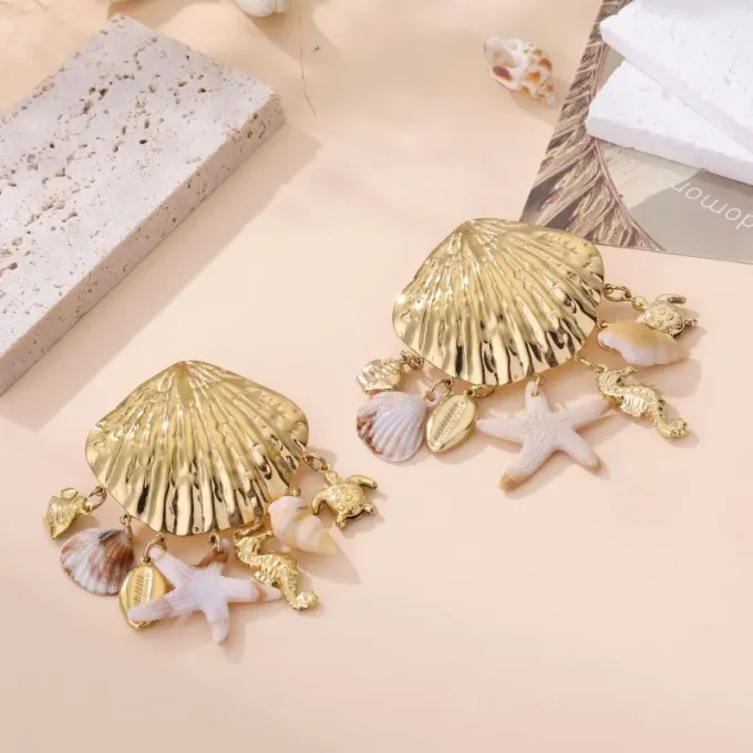 BOUCLES D'OREILLES