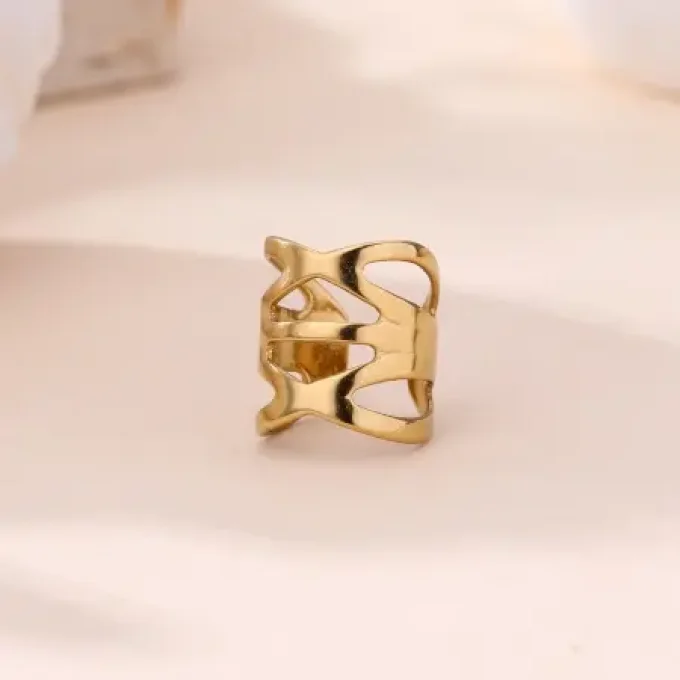 EAR CUFF