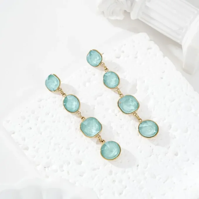 BOUCLES D'OREILLES