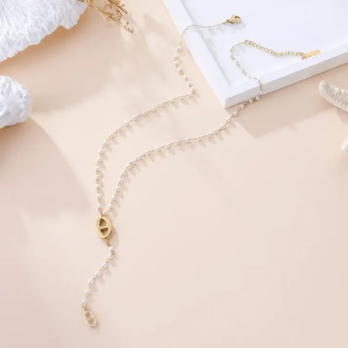 COLLIER