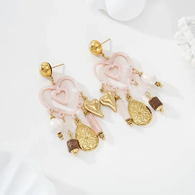 BOUCLES D'OREILLES