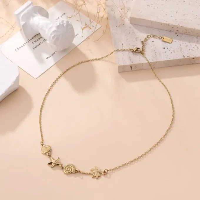 COLLIER