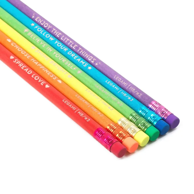 CRAYONS