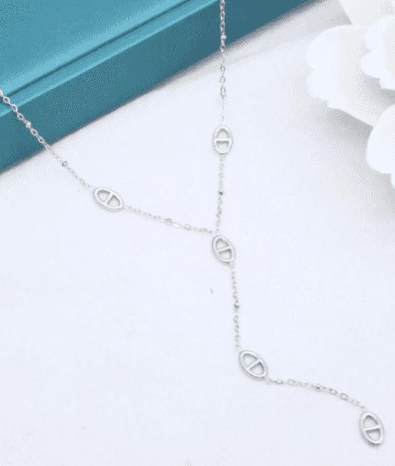 COLLIER