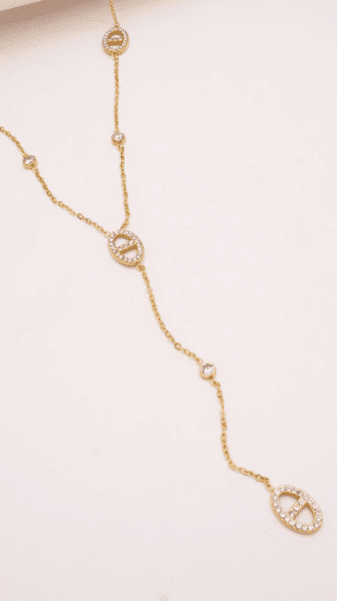 COLLIER