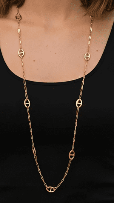 COLLIER