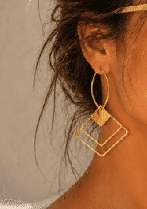 BOUCLES D'OREILLES