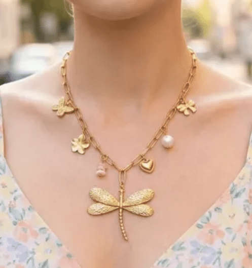 COLLIER