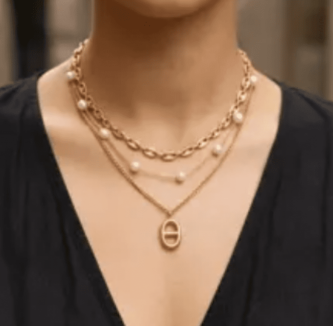 COLLIER