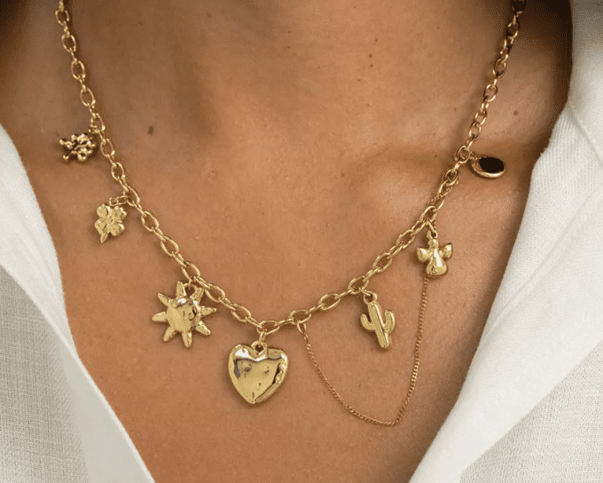 COLLIER
