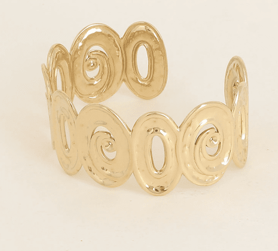 BRACELET