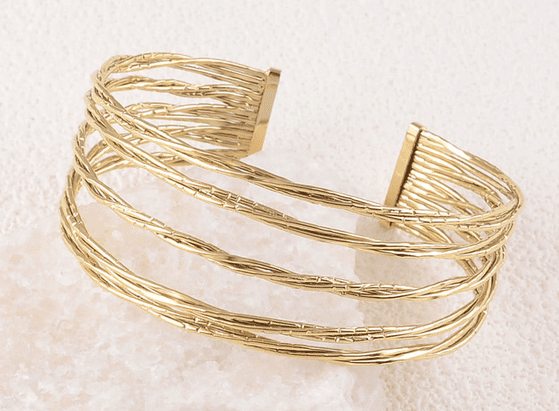 BRACELET