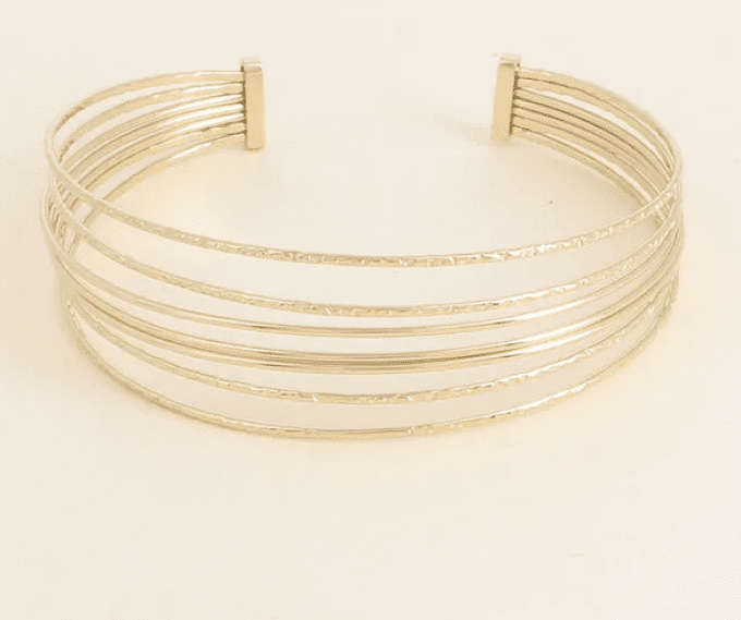 BRACELET