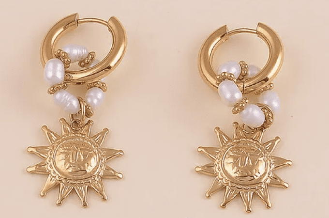 BOUCLES D'OREILLES