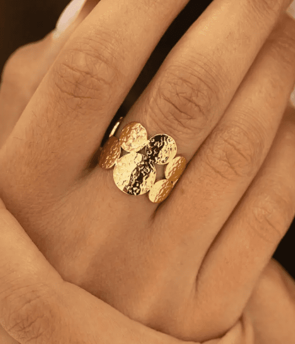 BAGUE