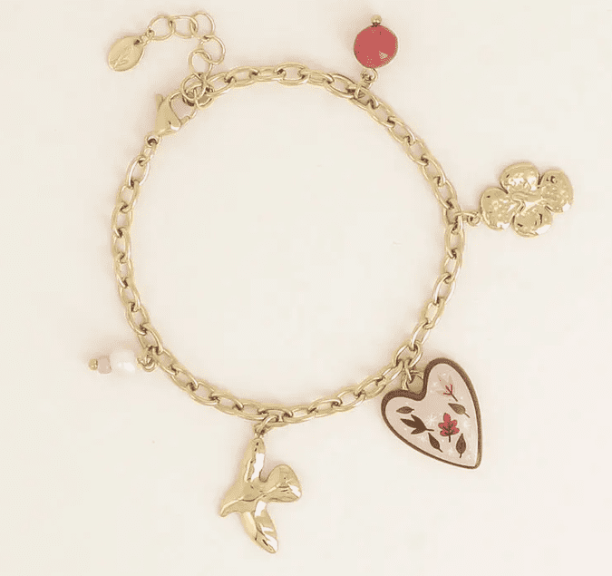 BRACELET