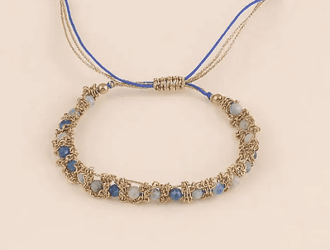 BRACELET