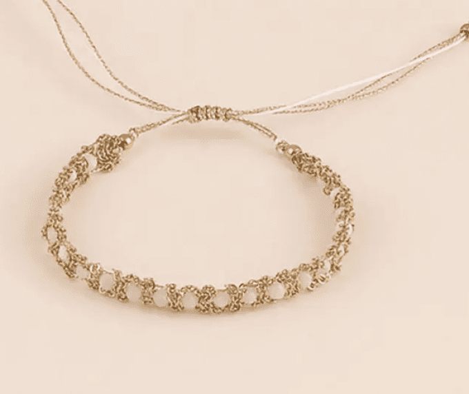 BRACELET