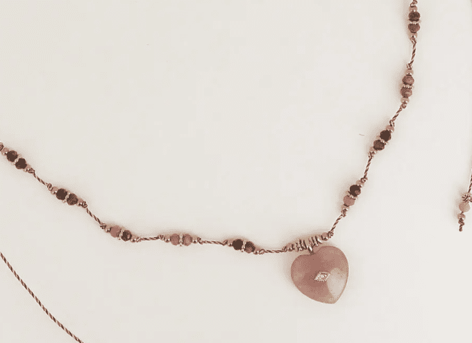 COLLIER