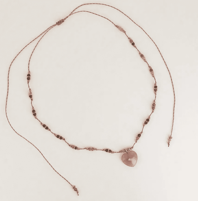 COLLIER
