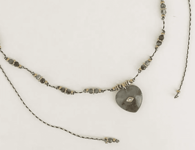 COLLIER