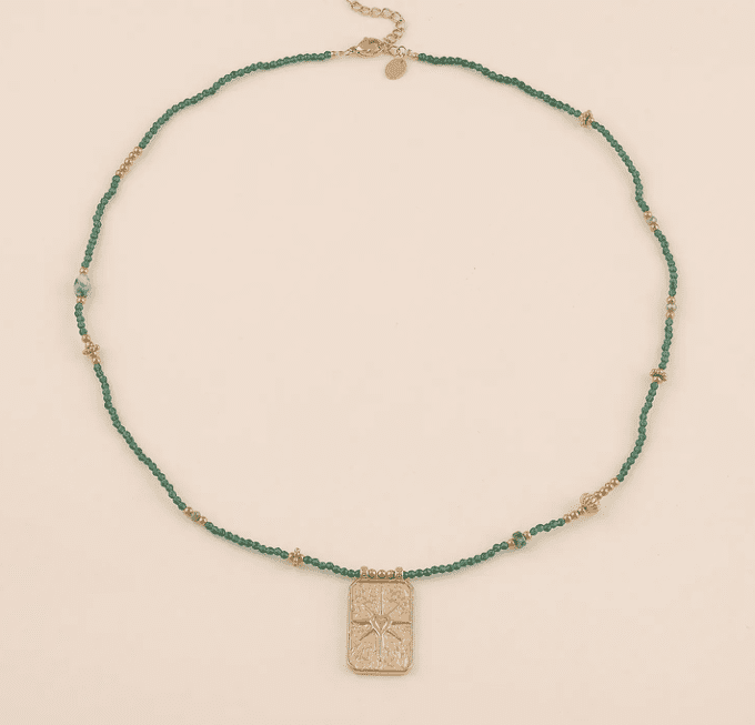 COLLIER