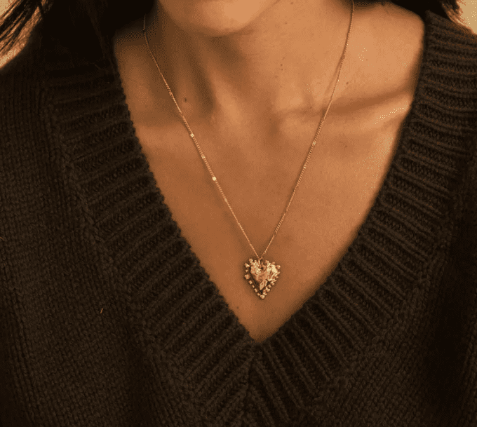 COLLIER