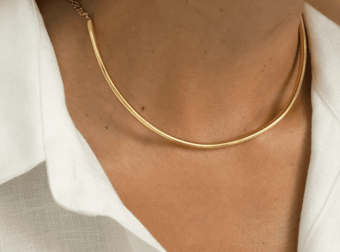 COLLIER