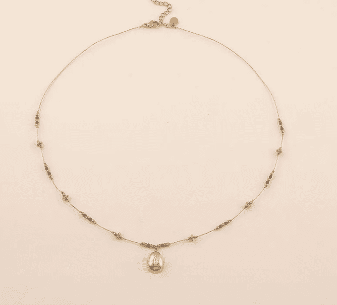 COLLIER