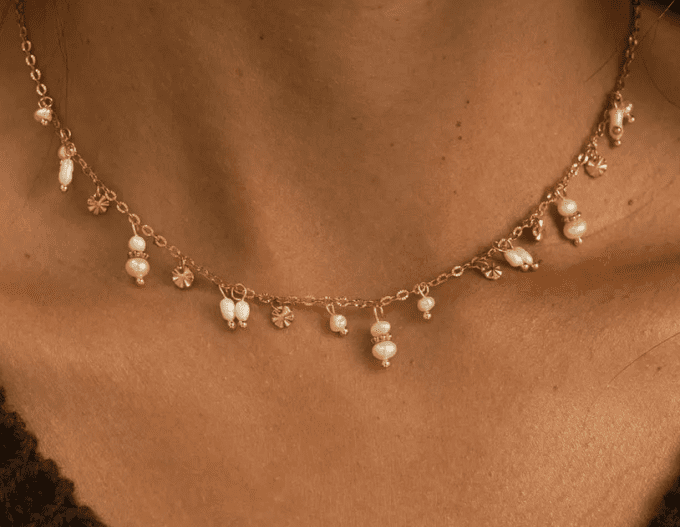 COLLIER
